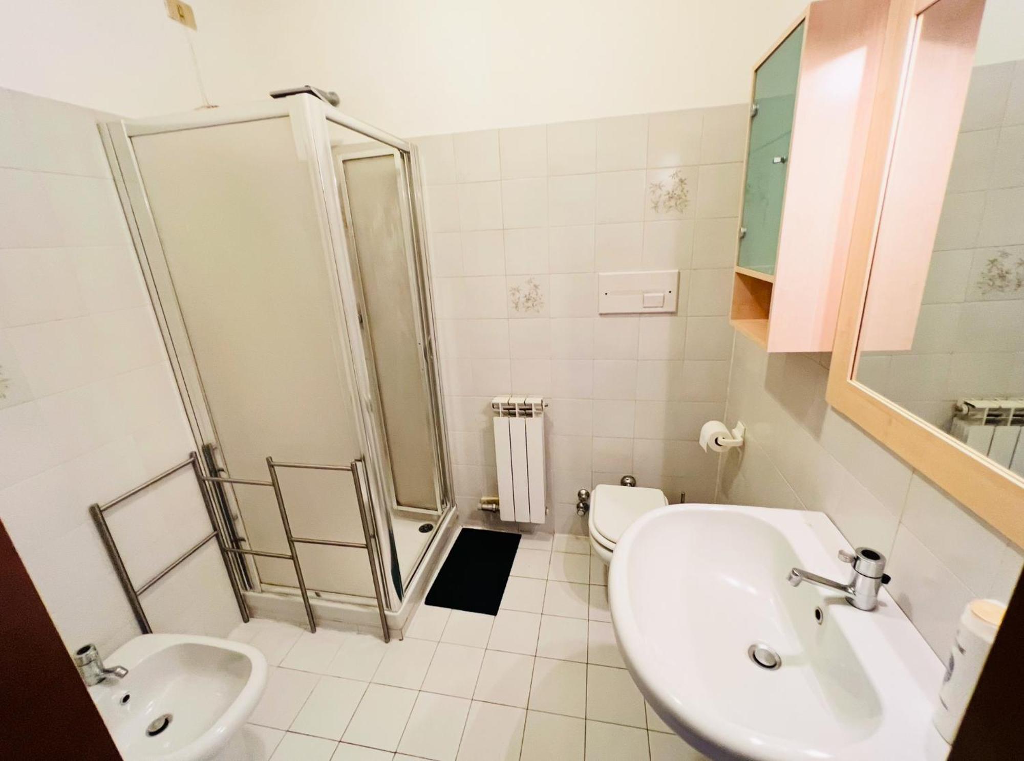 Apartment Big In Navigli District With 2 Balcony And Parking